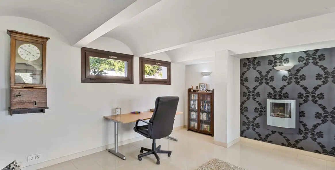 Venta de villa independiente en Estepona 18