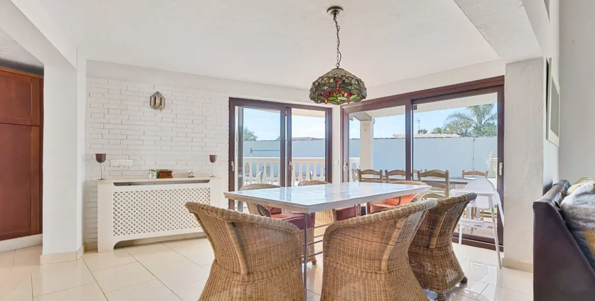 Venta de villa independiente en Estepona 22