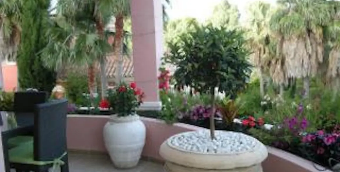 Venta de villa independiente en Calahonda 2