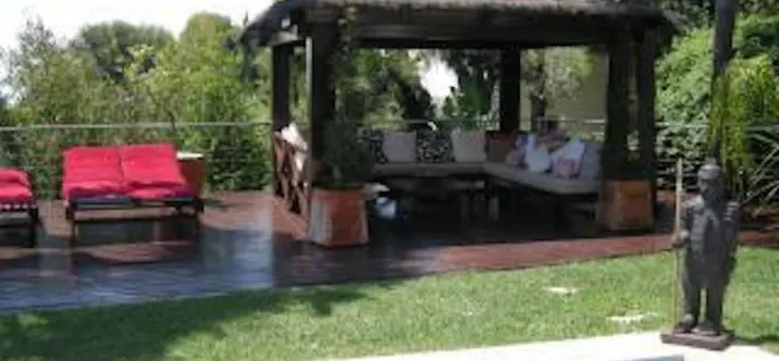 Venta de villa independiente en Calahonda 2