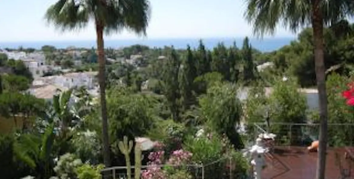 Venta de villa independiente en Calahonda 4