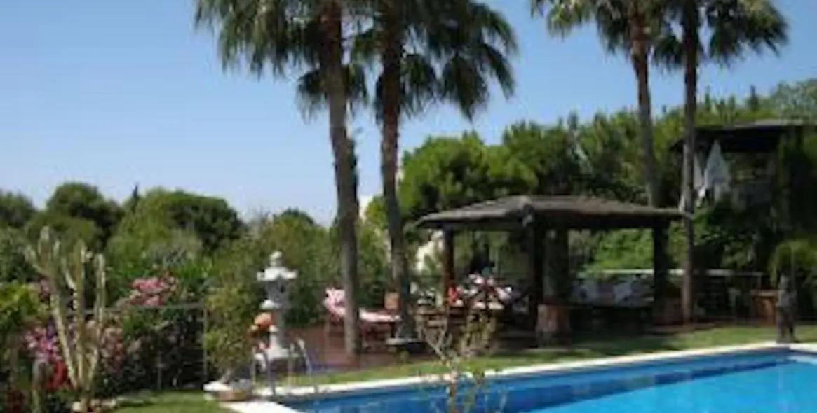 Venta de villa independiente en Calahonda 6