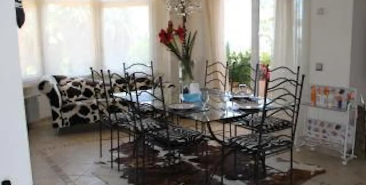 Venta de villa independiente en Calahonda 9