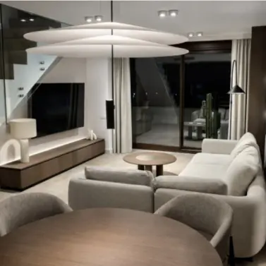 Venta de apartamento en planta media en Estepona