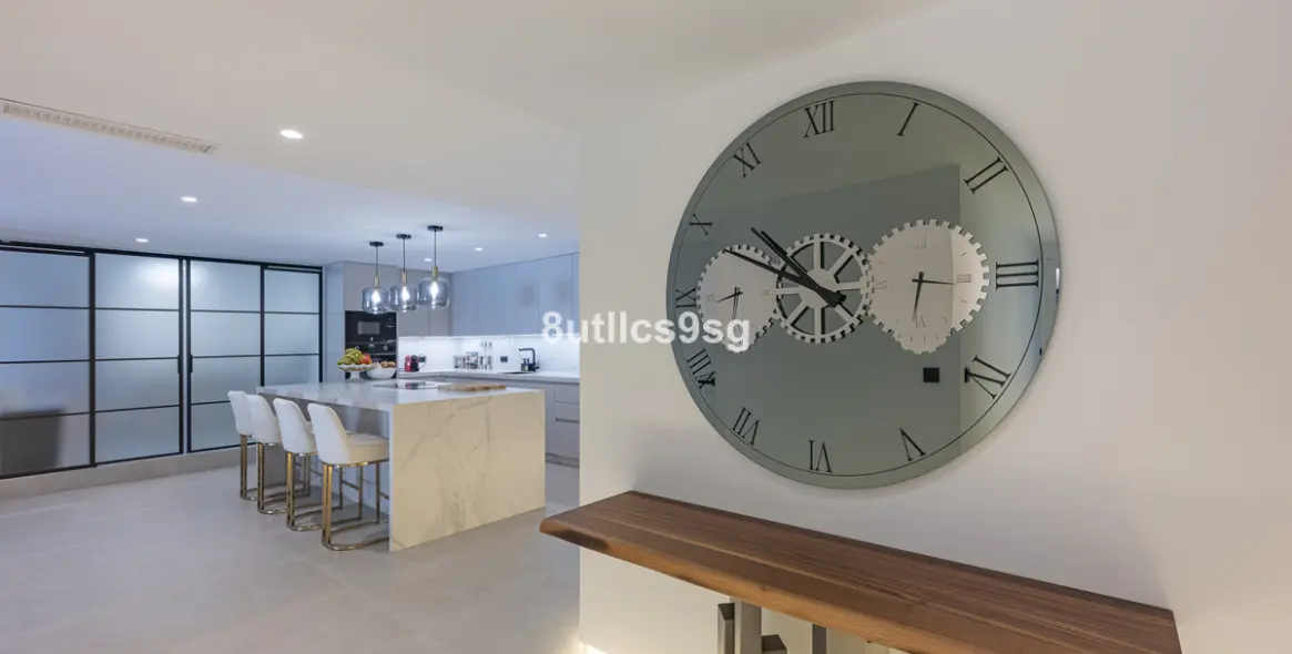 Venta de apartamento en planta baja en The Golden Mile 9