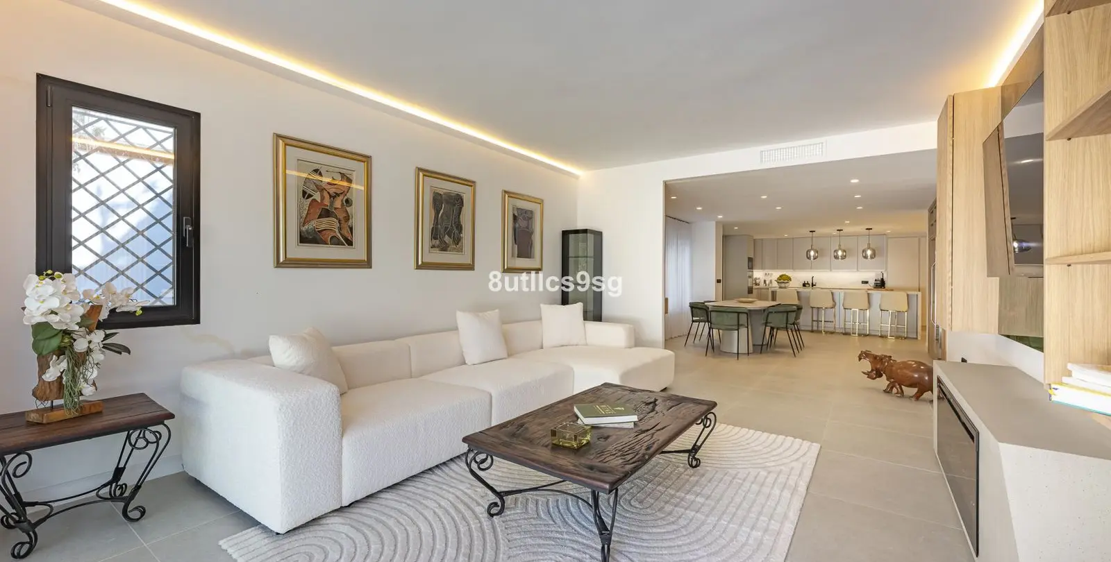 Sale of ground floor apartment in The Golden Mile 3