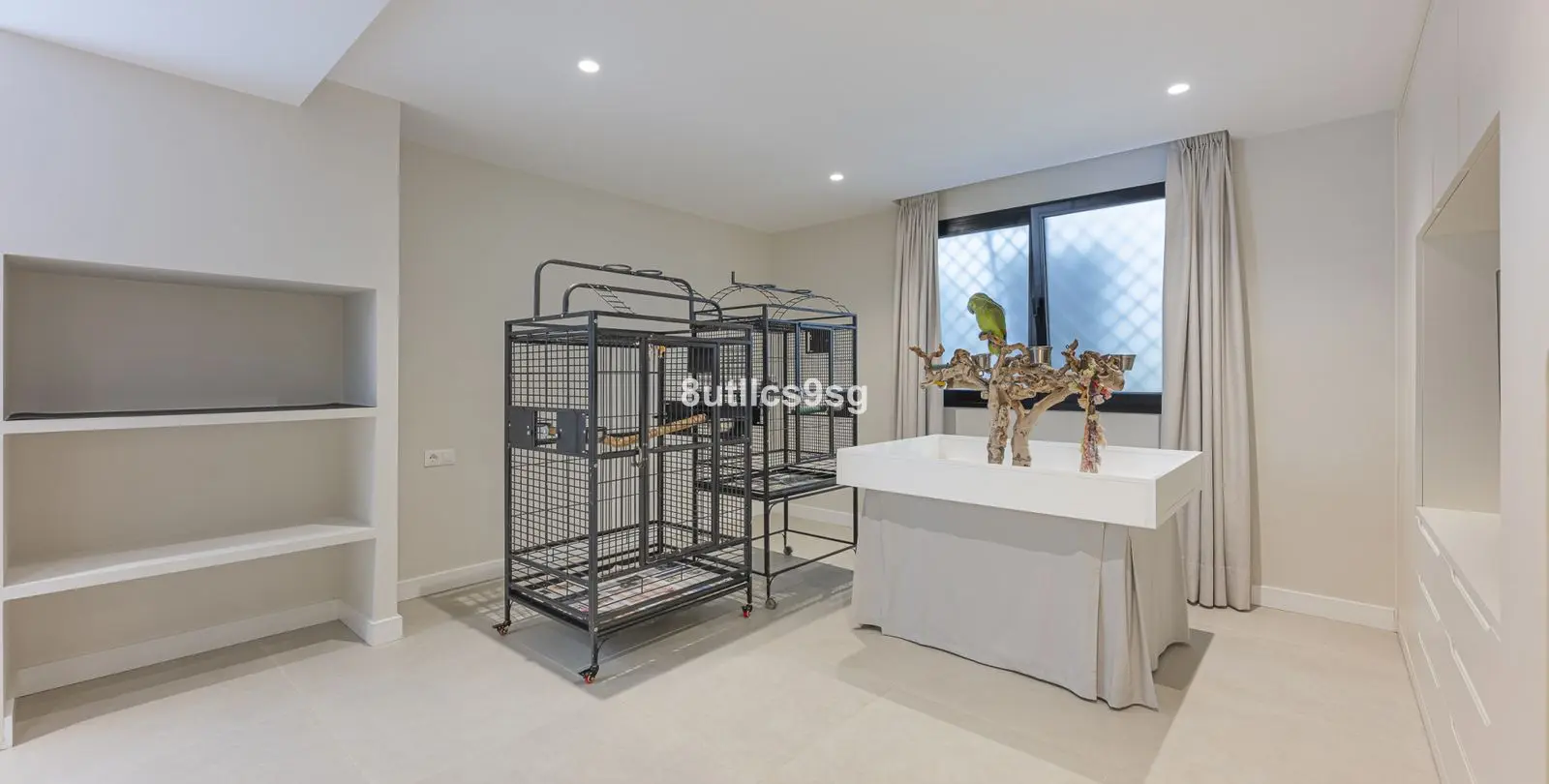 Sale of ground floor apartment in The Golden Mile 18