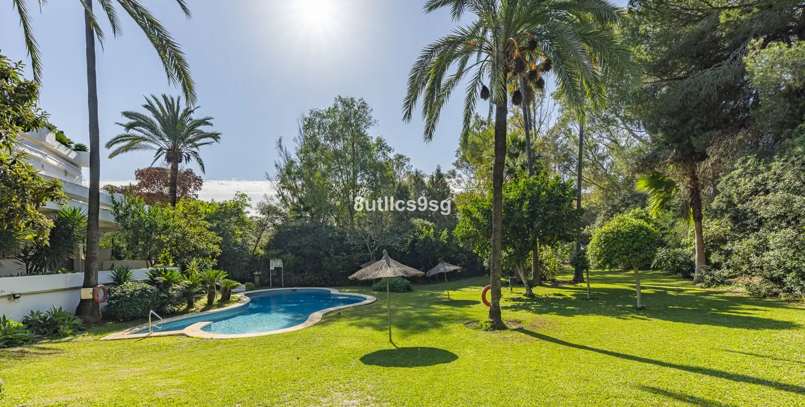 Sale of ground floor apartment in The Golden Mile 23