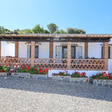 Venta de villa independiente en Guaro