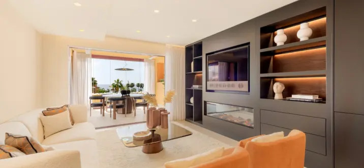 Venta de apartamento en planta baja en Estepona 0