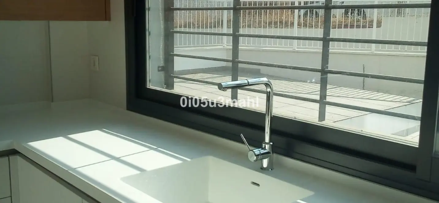 Sale of detached villa in Málaga 1