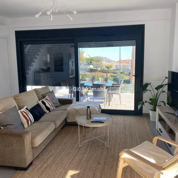Sale of detached villa in Málaga