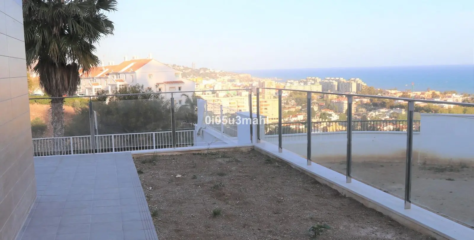 Sale of detached villa in Málaga 8