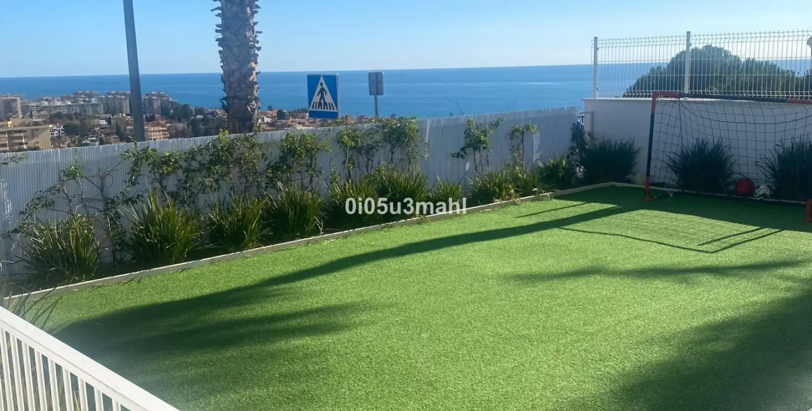 Sale of detached villa in Málaga 9