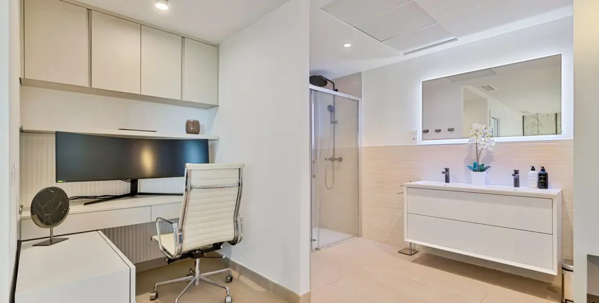 Venta de apartamento en planta media en Fuengirola 5