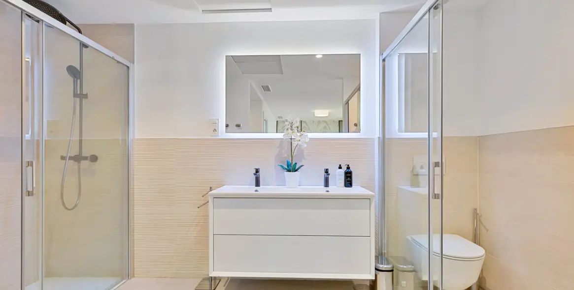 Venta de apartamento en planta media en Fuengirola 6