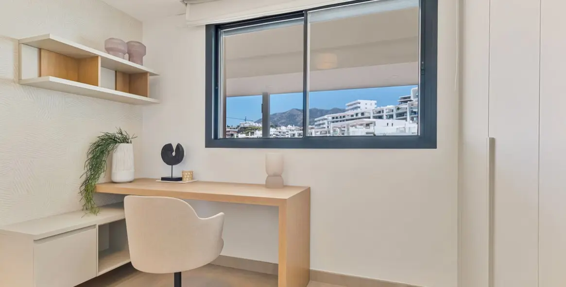 Venta de apartamento en planta media en Fuengirola 12