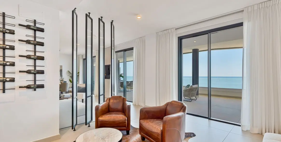 Venta de apartamento en planta media en Fuengirola 25