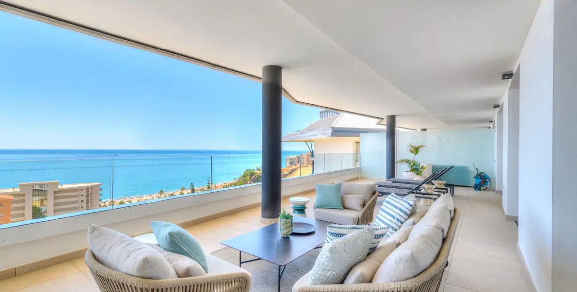 Venta de apartamento en planta media en Fuengirola 32