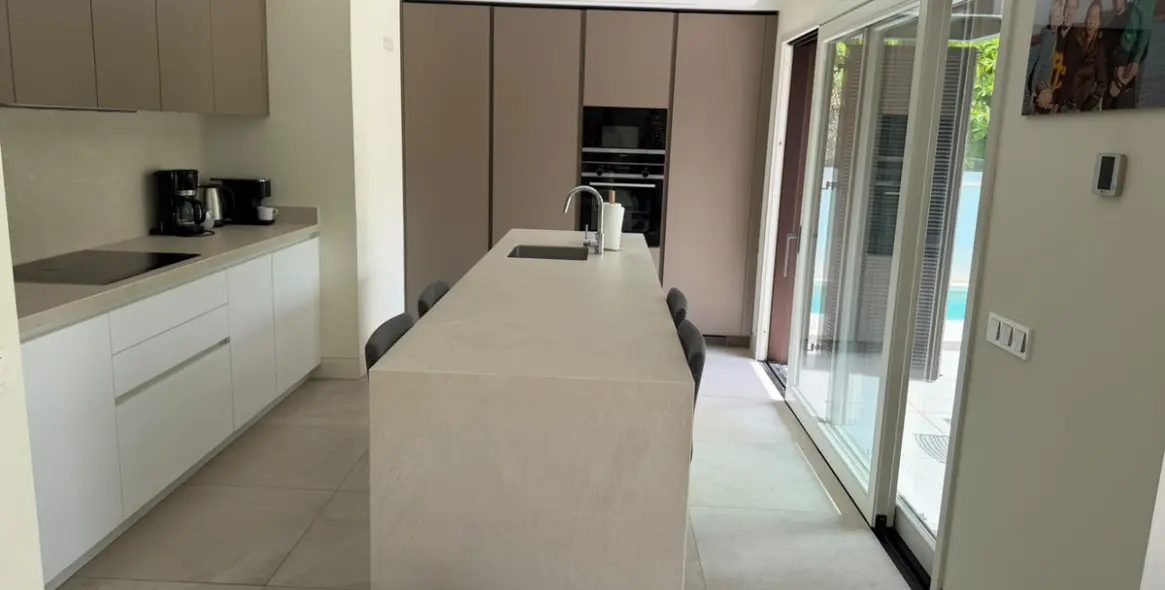 Long-term rent of ground floor apartment in The Golden Mile 8