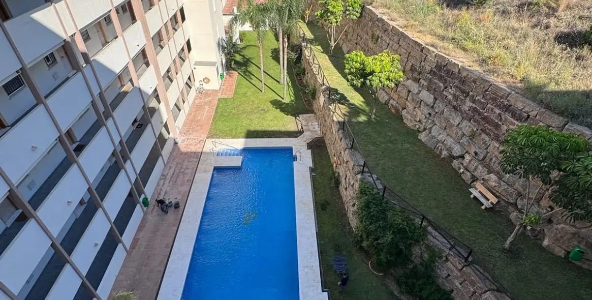 Sale of penthouse in Los Pacos 1