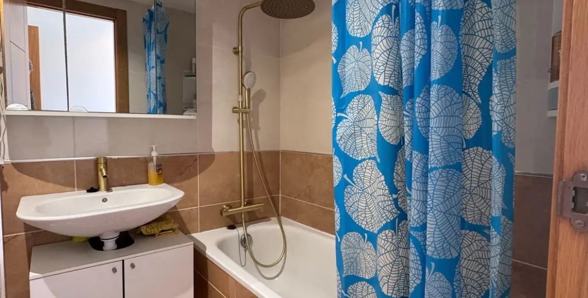 Sale of penthouse in Los Pacos 21