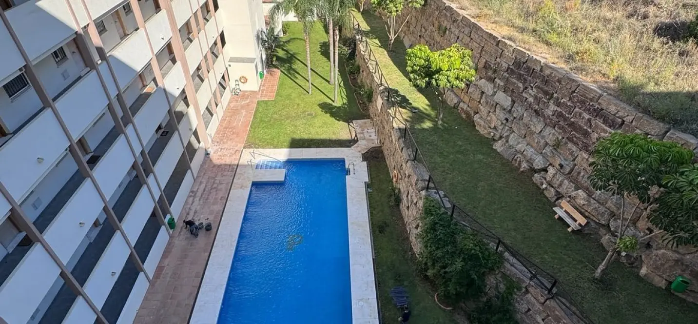 Sale of penthouse in Los Pacos 0