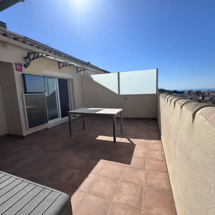 Sale of penthouse in Los Pacos