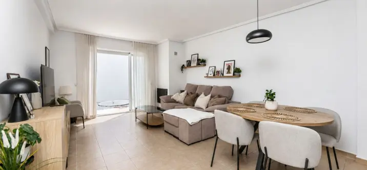 Sale of townhouse in Mijas 2