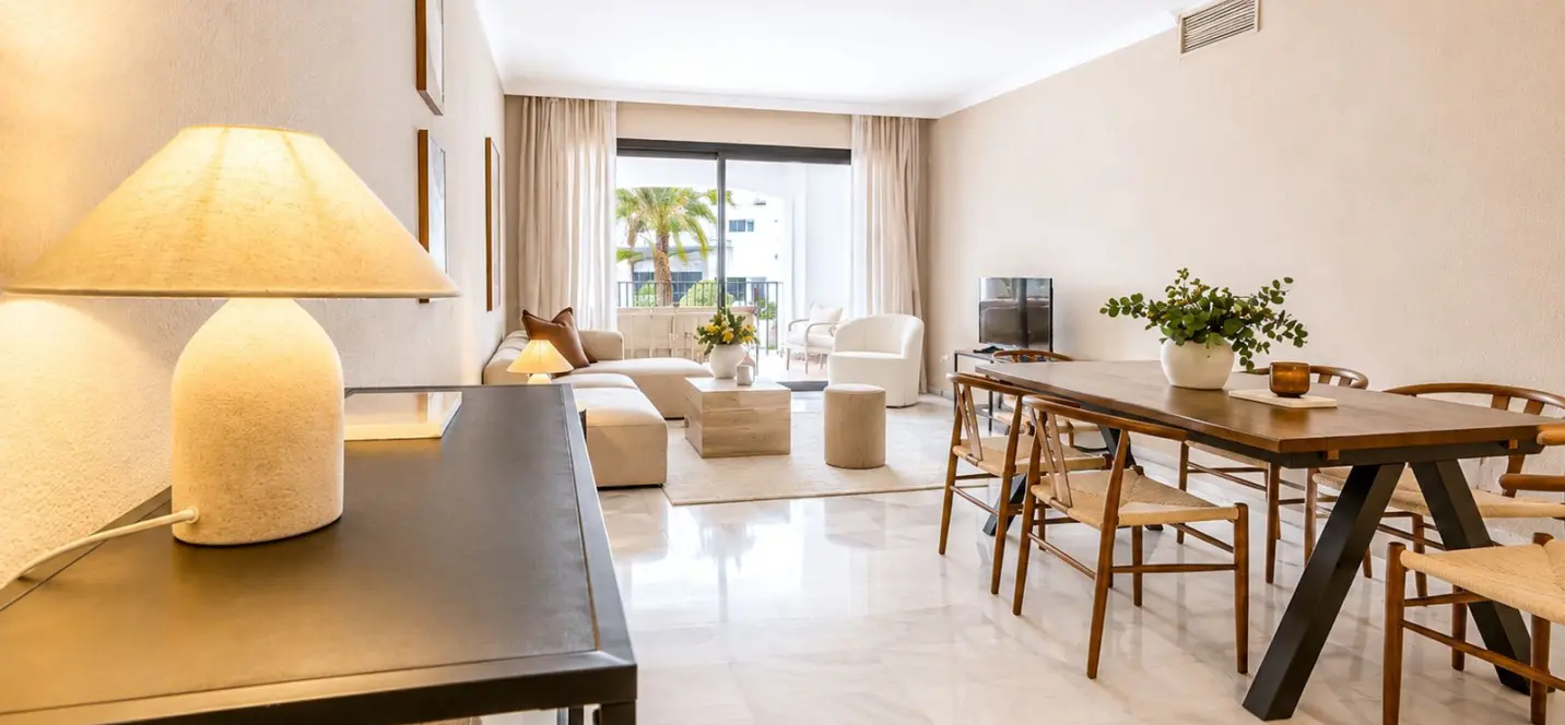 Продажа апартаментов на среднем этаже в Puerto Banús 1