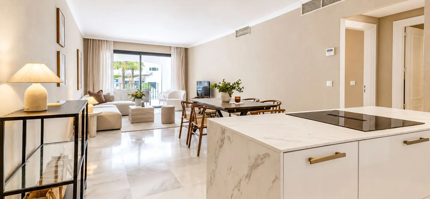 Продажа апартаментов на среднем этаже в Puerto Banús 3