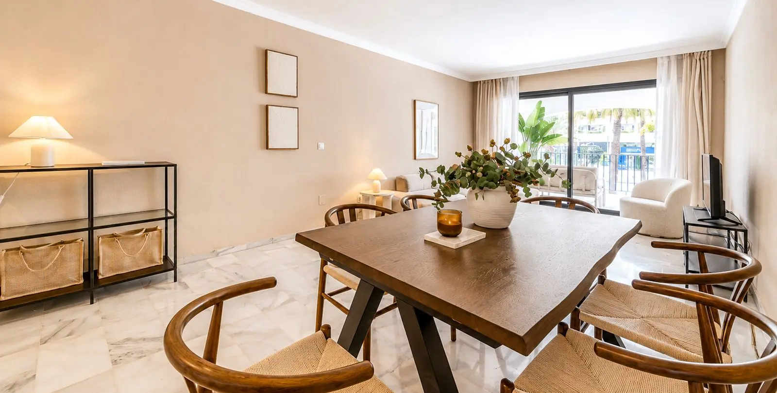 Продажа апартаментов на среднем этаже в Puerto Banús 7