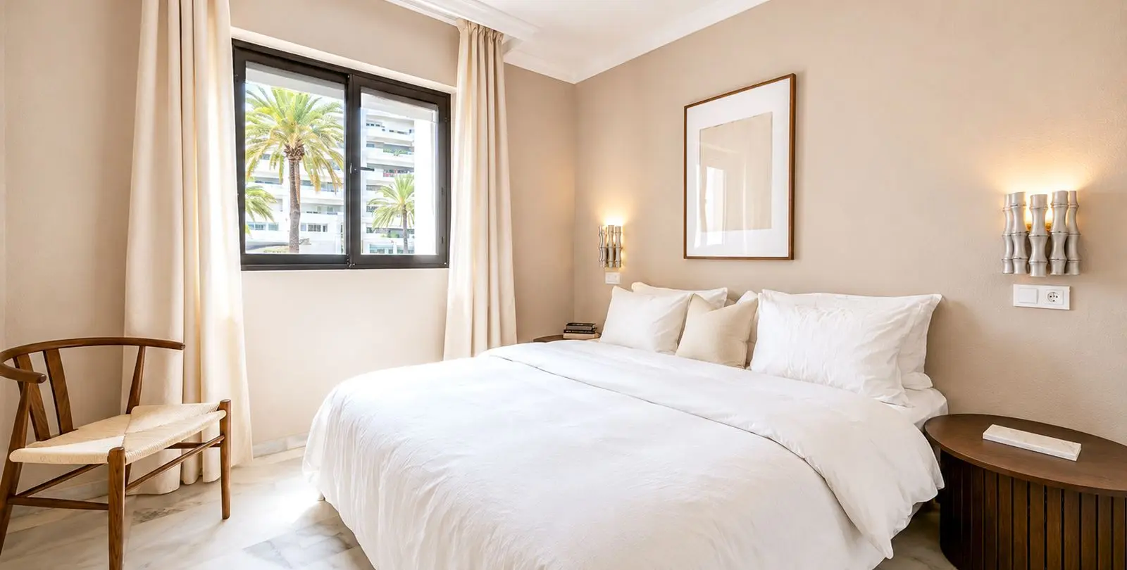 Продажа апартаментов на среднем этаже в Puerto Banús 14