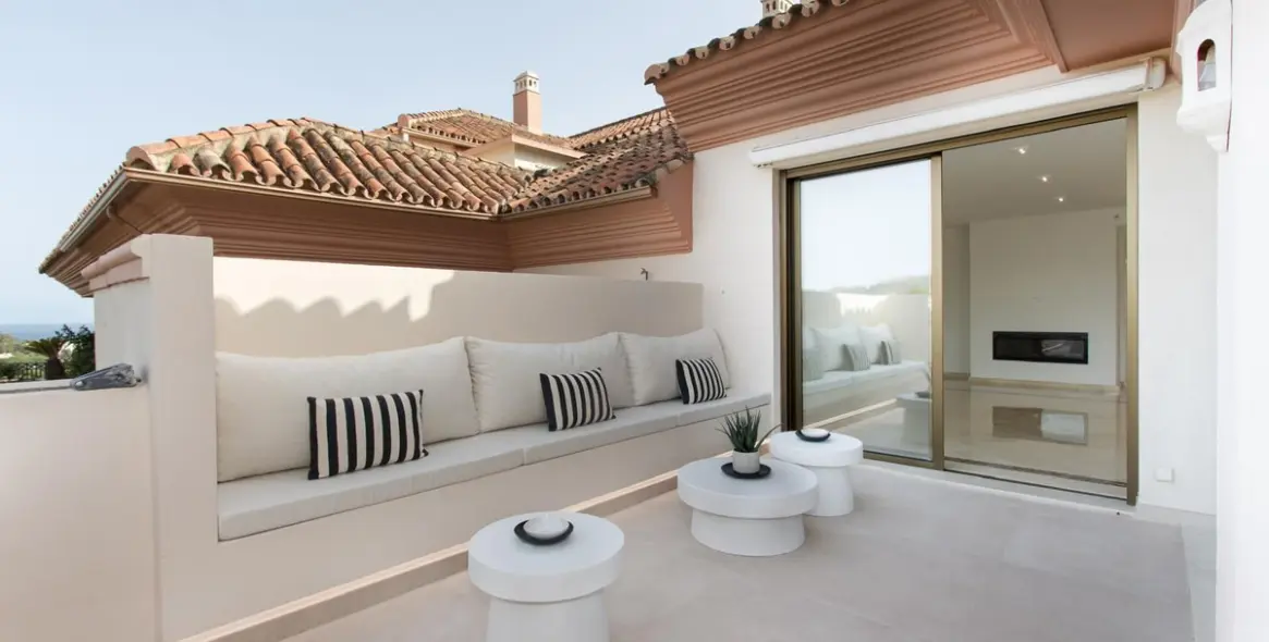 Long-term rent of penthouse in Marbella 3