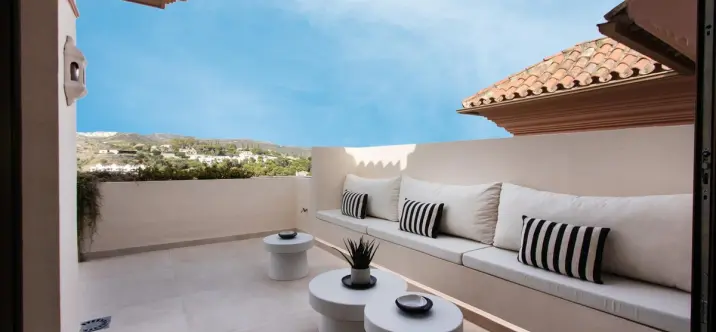 Long-term rent of penthouse in Marbella 3