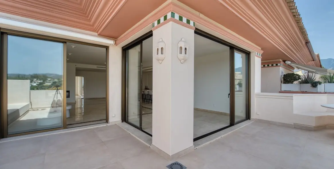 Long-term rent of penthouse in Marbella 19