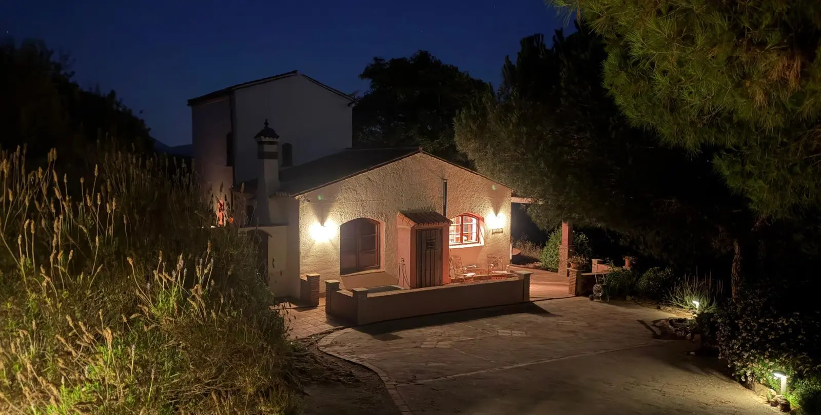 Sale of finca - cortijo in Almogía 2