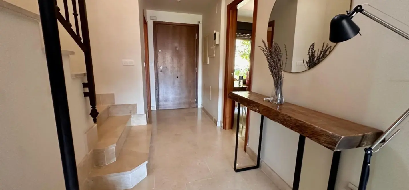 Продажа таунхауса в Estepona 1