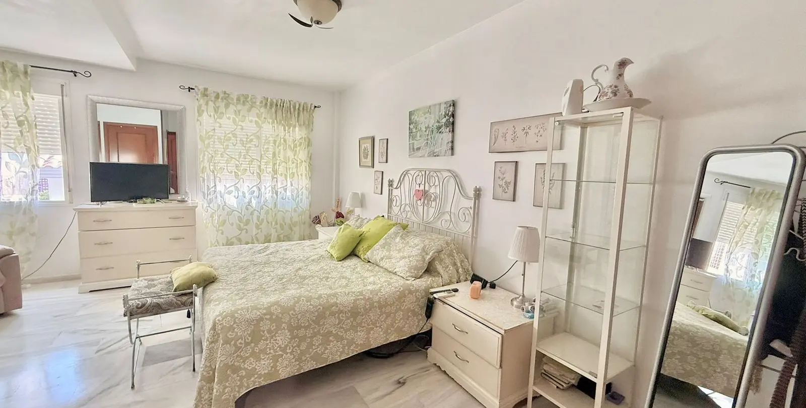 Sale of semi-detached house in Torreblanca 14