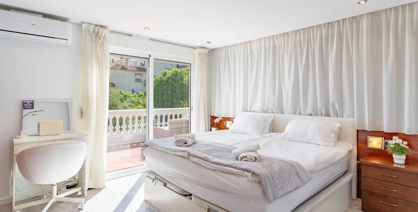 Sale of penthouse in La Carihuela 5