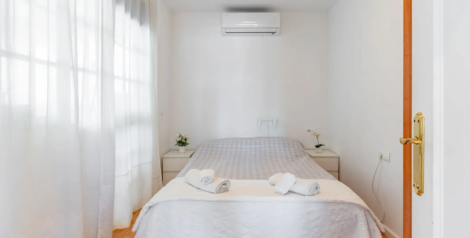 Sale of penthouse in La Carihuela 6