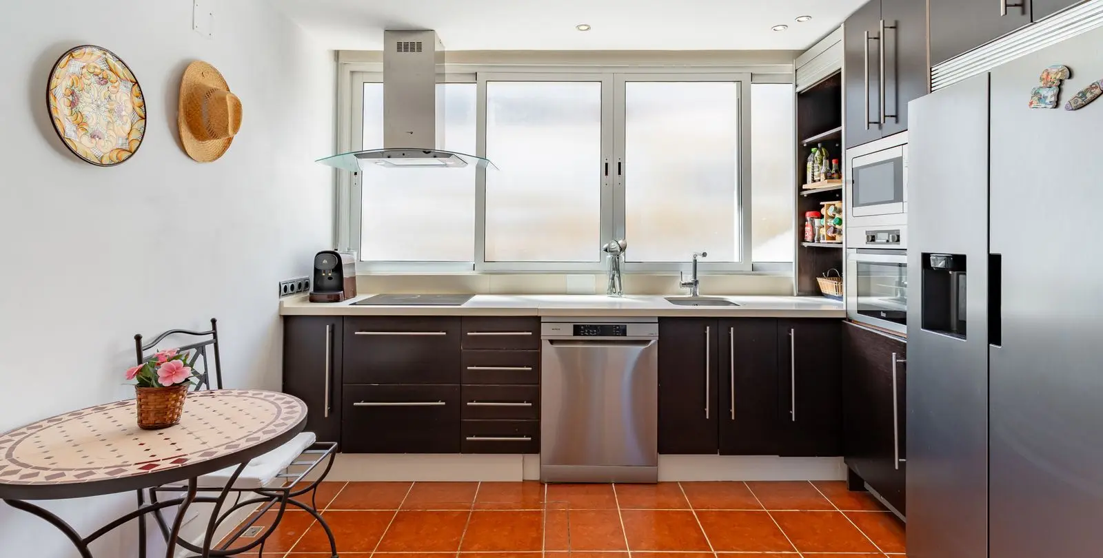 Sale of penthouse in La Carihuela 14