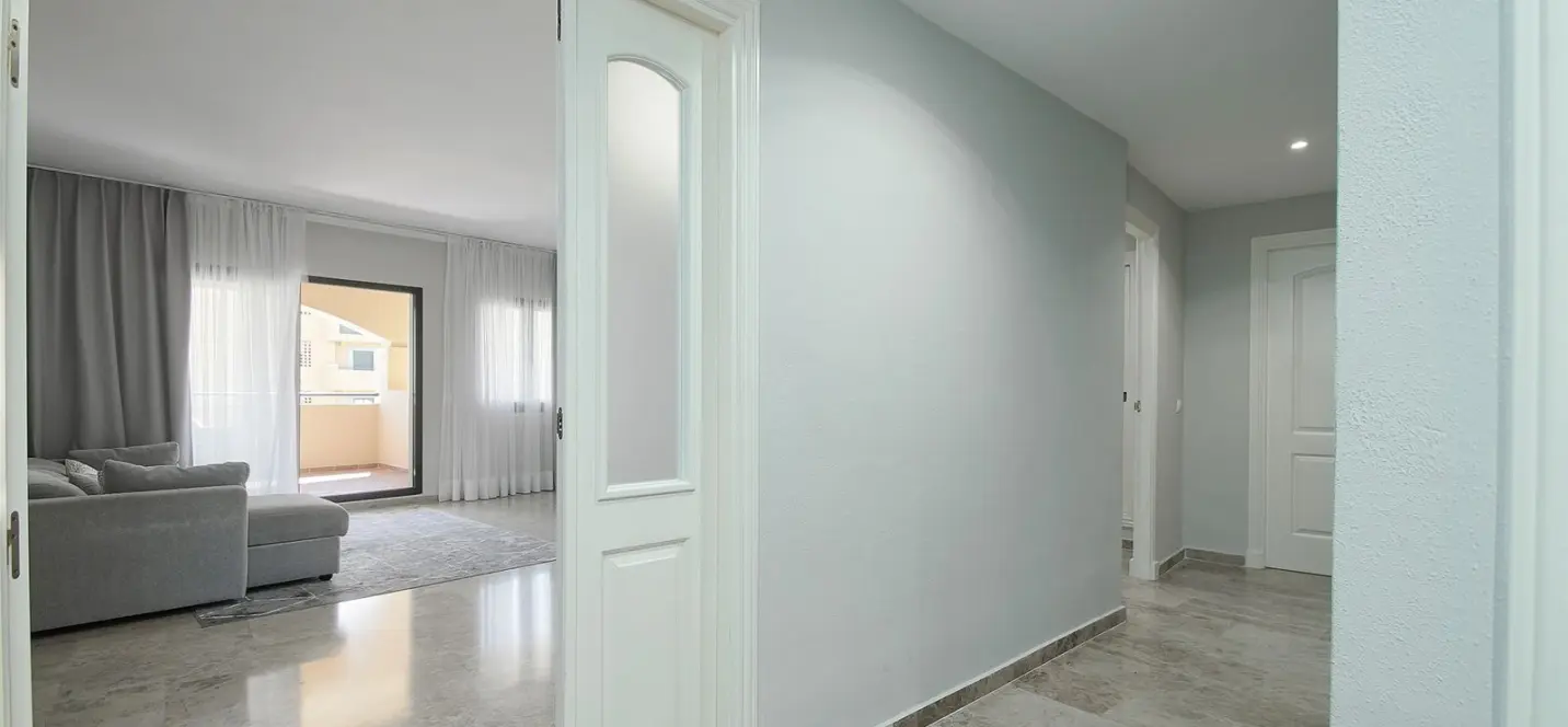 Продажа апартаментов на среднем этаже в San Pedro de Alcántara 4