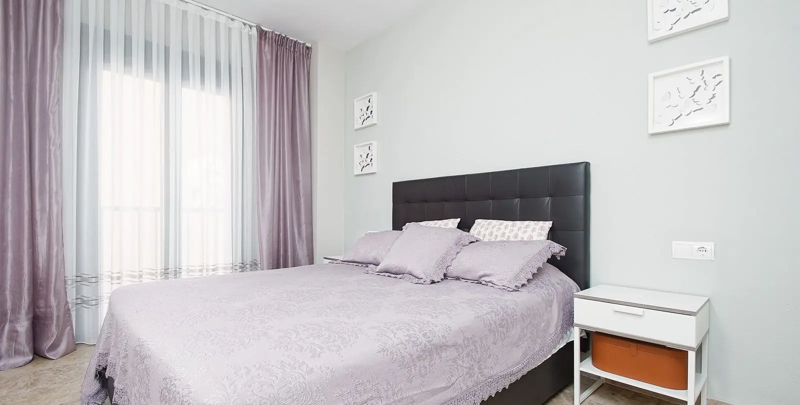 Sale of middle floor apartment in San Pedro de Alcántara 11