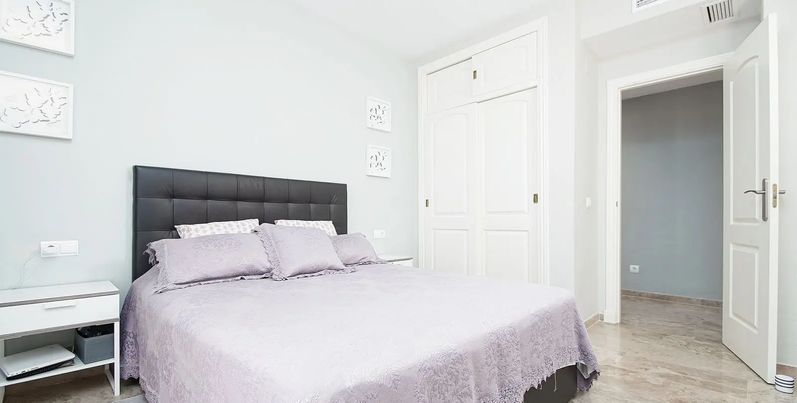 Sale of middle floor apartment in San Pedro de Alcántara 12