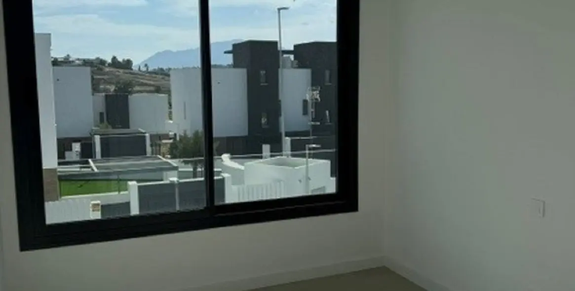 Sale of semi-detached house in Atalaya 10