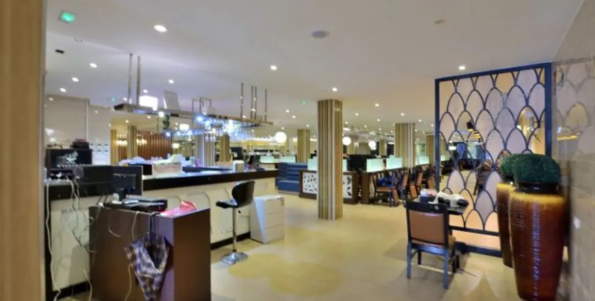 Venta de local comercial en Ronda 9