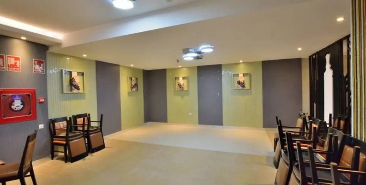 Venta de local comercial en Ronda 40