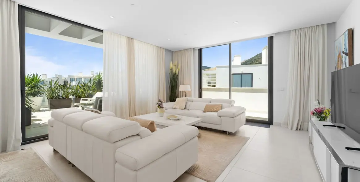 Sale of penthouse in Fuengirola 6