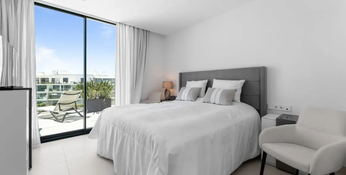 Sale of penthouse in Fuengirola 18